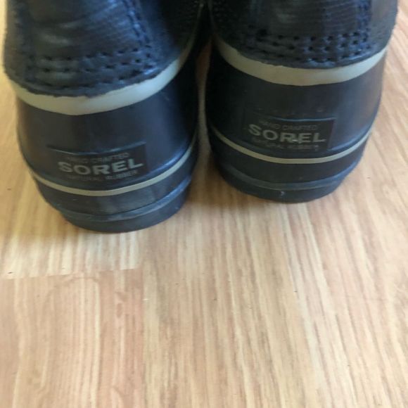 Sorel Black Lace Up Boots with Blue Fur Trim - Picture 7 of 13